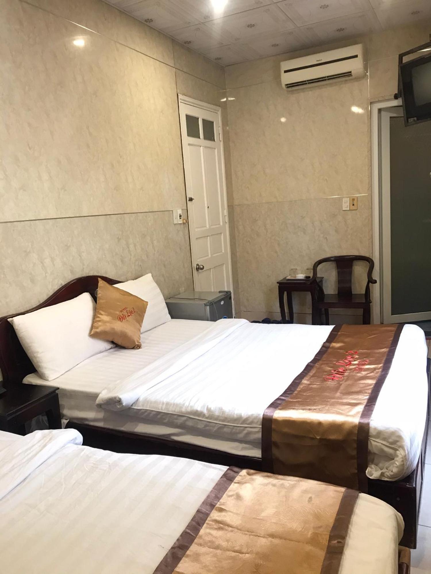 Duc Loc 2 Hotel Hue Exterior photo