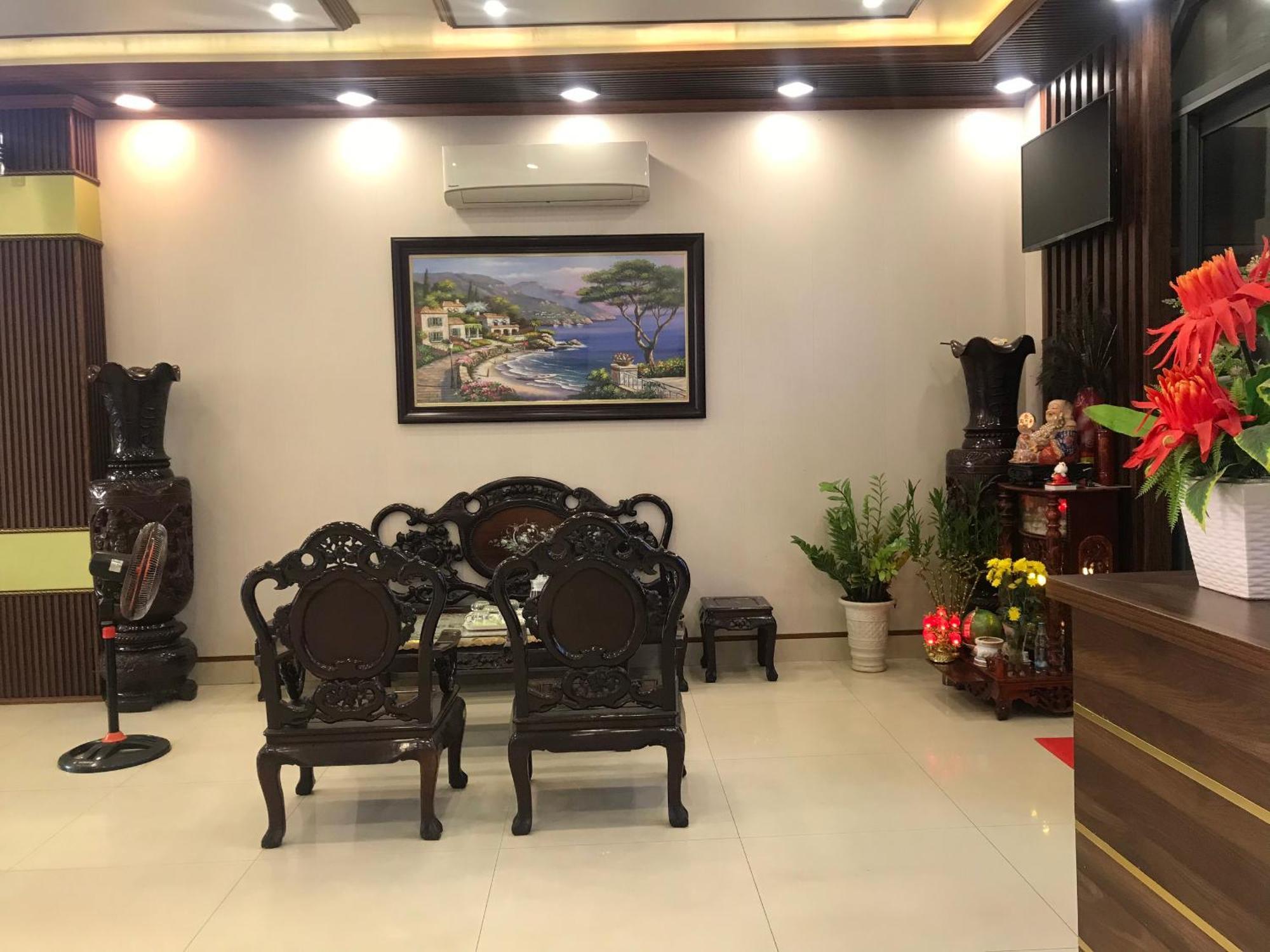 Duc Loc 2 Hotel Hue Exterior photo