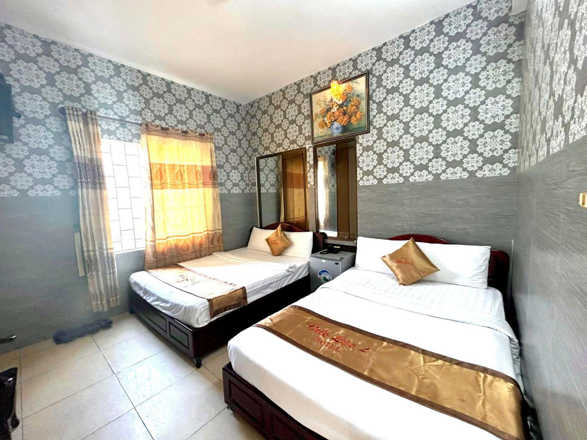 Duc Loc 2 Hotel Hue Exterior photo