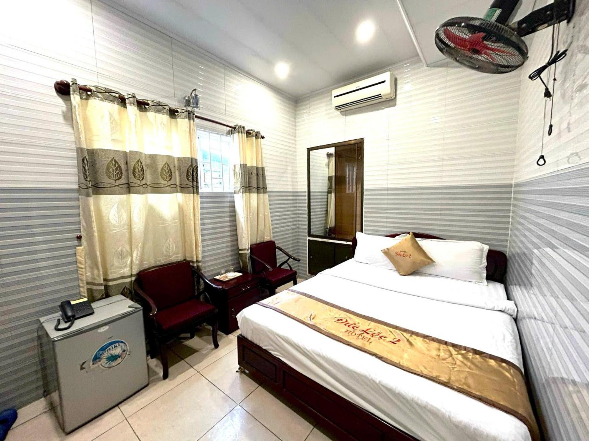 Duc Loc 2 Hotel Hue Exterior photo