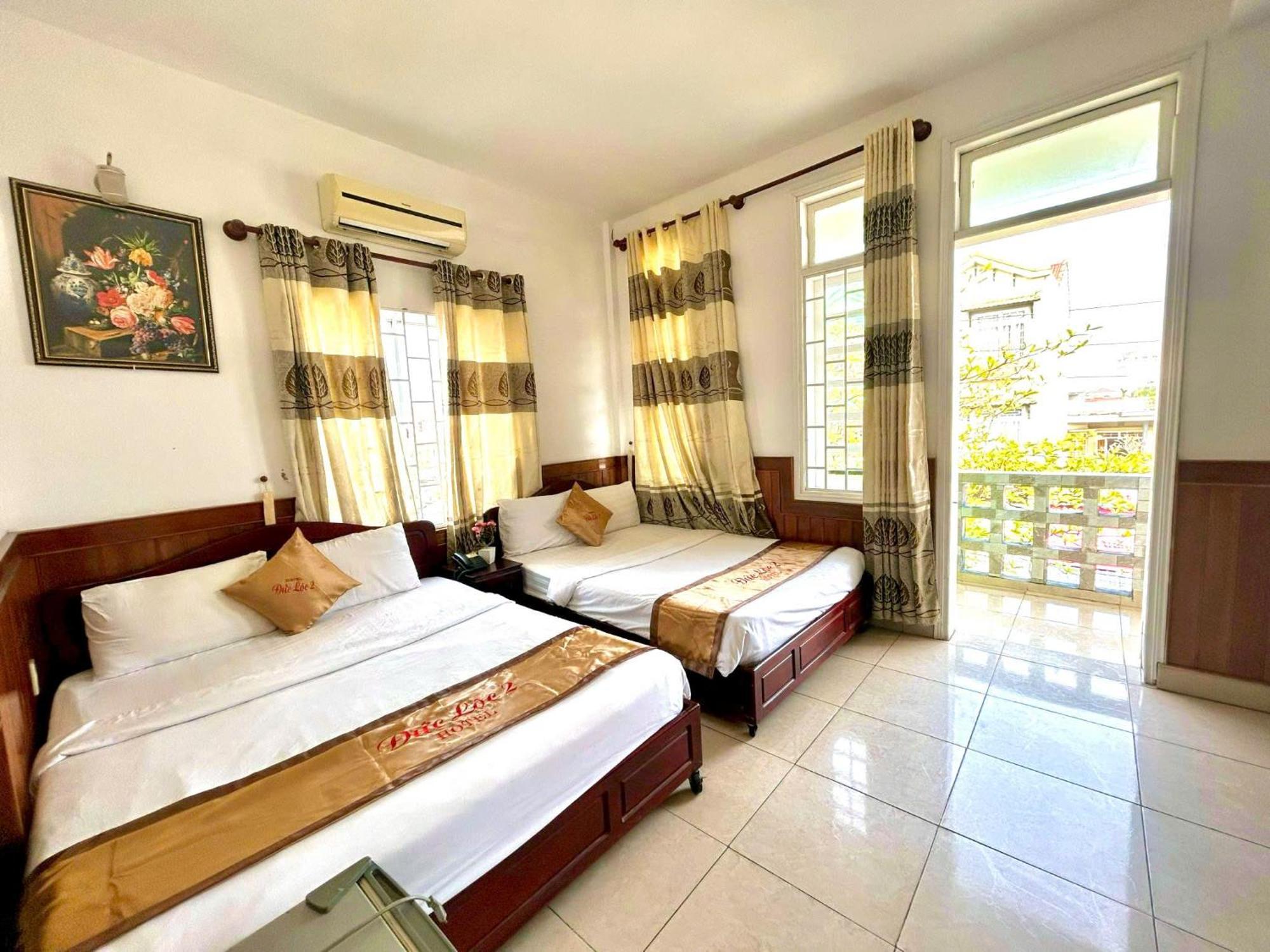 Duc Loc 2 Hotel Hue Exterior photo